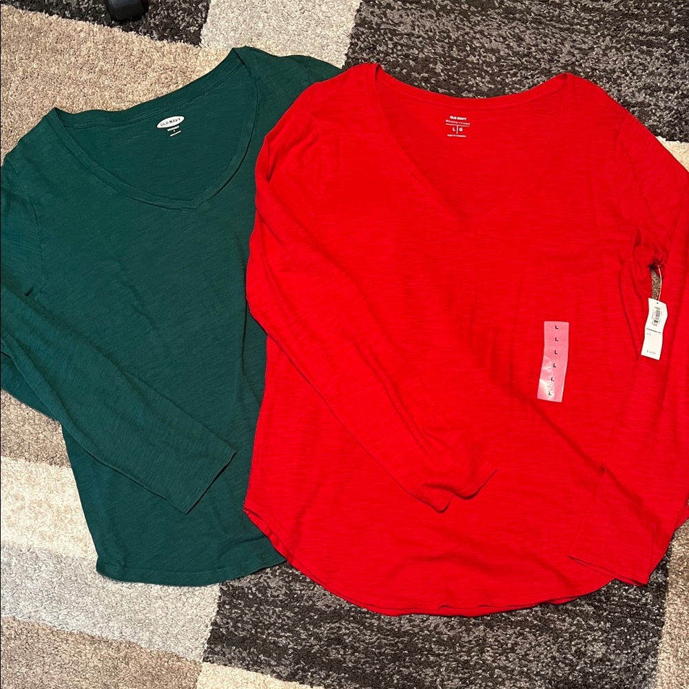 TWO Old Navy everywhere v-neck tees, red and green, size L GUC and NWT!
